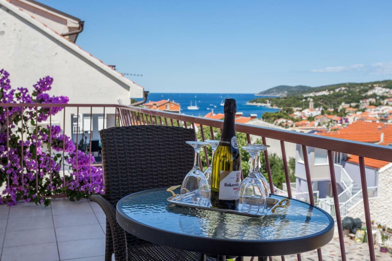 Apartments Sanja Hvar Town Esterno foto