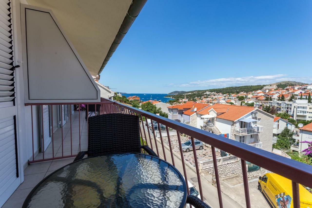 Apartments Sanja Hvar Town Esterno foto